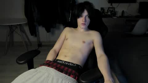 Bella and John online show from April 4, 2:54 am