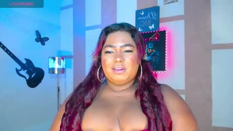 Snapshot of opraxbell chatting on February 14, 2:19 am OpraxBell online show from February 14, 2:19 am