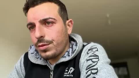 Snapshot of or690 chatting on January 5, 8:22 am or online show from January 5, 8:22 am