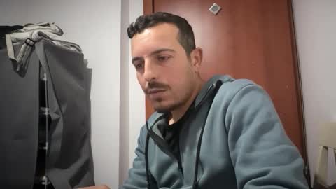 Snapshot of or690 chatting on January 6, 2:54 pm or online show from January 6, 2:54 pm