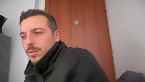 Snapshot of or690 chatting on February 20, 8:16 am or online show from February 20, 8:16 am