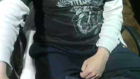 Snapshot of ore_cam chatting on October 13, 2:00 am Ore online show from October 13, 2:00 am