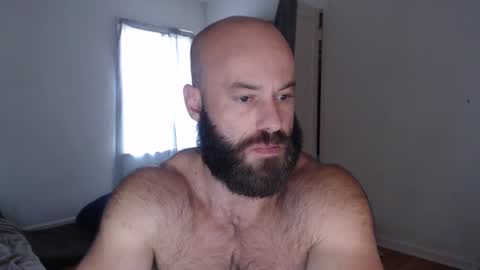 Snapshot of oregon87 chatting on December 2, 6:21 pm The Oregon Lumberjack online show from December 2, 6:21 pm