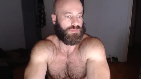 Snapshot of oregon87 chatting on December 13, 1:15 am The Oregon Lumberjack online show from December 13, 1:15 am