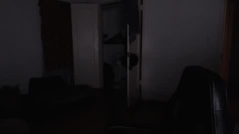 Snapshot of oregon87 chatting on February 24, 3:44 am The Oregon Lumberjack online show from February 24, 3:44 am