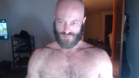 Snapshot of oregon87 chatting on April 21, 3:28 pm The Oregon Lumberjack online show from April 21, 3:28 pm