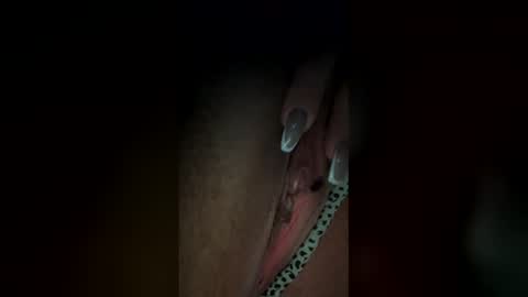 Snapshot of oreogirl_ chatting on March 13, 3:35 am oreogirl_ online show from March 13, 3:35 am