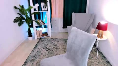 Snapshot of orfeya_one chatting on April 24, 11:23 am Orfeya online show from April 24, 11:23 am