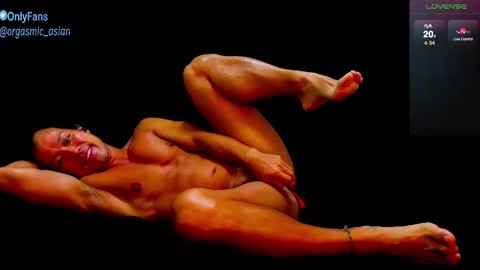 Snapshot of orgasmic_asian chatting on February 11, 5:50 pm Orgasmic Asian online show from February 11, 5:50 pm