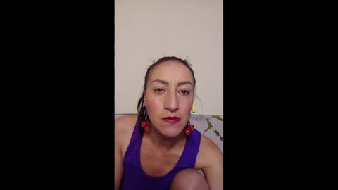 Snapshot of oriana_111 chatting on June 7, 2:59 am oriana_111 online show from June 7, 2:59 am