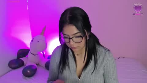 Miss Guzman  online show from October 23, 11:46 pm