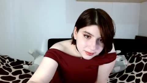 Snapshot of oriana_secret chatting on June 18, 4:02 am Oriana online show from June 18, 4:02 am