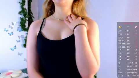 Snapshot of orivienne chatting on June 8, 3:12 pm Dolores online show from June 8, 3:12 pm