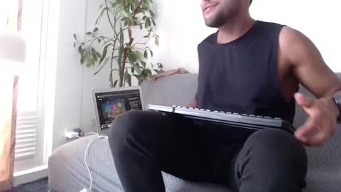 orlando_horny online show from September 26, 8:46 pm