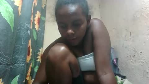 Snapshot of ornettee chatting on October 10, 9:03 pm ornettee online show from October 10, 9:03 pm