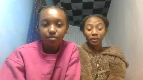 Snapshot of orphanie68 chatting on June 23, 7:45 pm orphanie68 online show from June 23, 7:45 pm