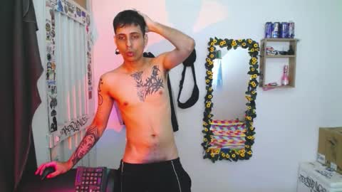 Snapshot of orus_420 chatting on March 3, 4:57 pm orus_420 online show from March 3, 4:57 pm