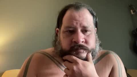 Snapshot of oscar_valentine chatting on April 12, 6:57 pm oscar_valentine online show from April 12, 6:57 pm