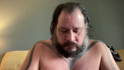 Snapshot of oscar_valentine chatting on May 4, 6:37 pm oscar_valentine online show from May 4, 6:37 pm