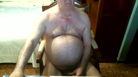 Snapshot of oscarw chatting on June 12, 3:11 pm Oscar online show from June 12, 3:11 pm
