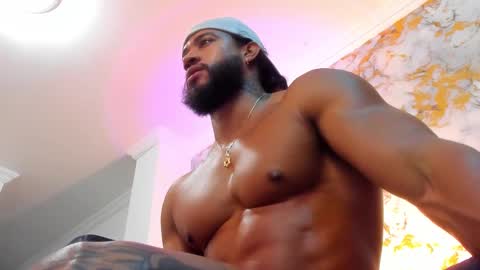 Snapshot of osher_cox chatting on February 5, 6:35 am osher_cox online show from February 5, 6:35 am