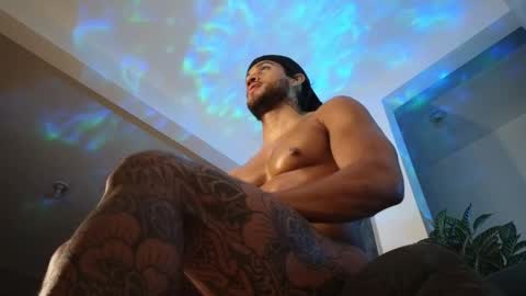 Snapshot of osher_cox chatting on October 29, 3:09 am osher_cox online show from October 29, 3:09 am