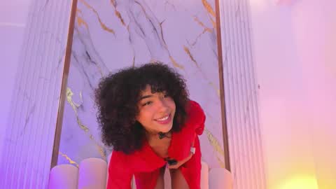 Snapshot of oshun_25 chatting on November 15, 12:34 pm Oshun online show from November 15, 12:34 pm