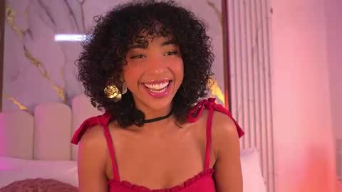 Snapshot of oshun_25 chatting on January 8, 12:51 pm Oshun online show from January 8, 12:51 pm