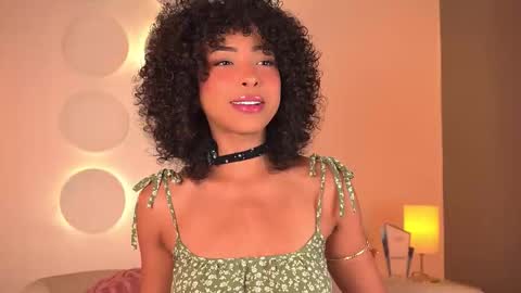 Snapshot of oshun_25 chatting on February 2, 1:10 pm Oshun online show from February 2, 1:10 pm