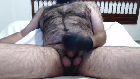 Snapshot of osotfsur chatting on December 24, 9:44 pm OsoTFSur online show from December 24, 9:44 pm