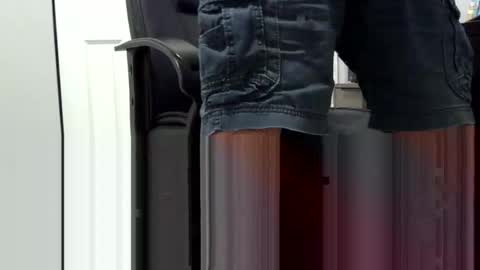 Ossi online show from April 7, 10:53 pm