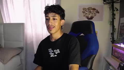 ostin 18hot online show from September 16, 6:31 pm