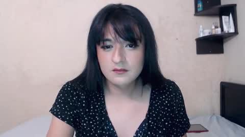 Snapshot of otakutransgurl chatting on November 6, 10:21 pm RACHEL CHOW online show from November 6, 10:21 pm