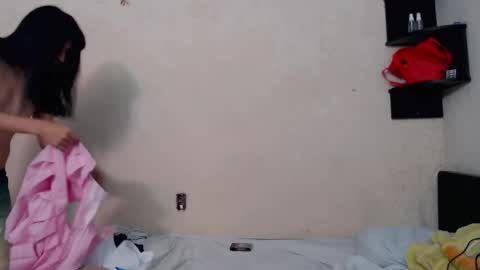 Snapshot of otakutransgurl chatting on November 24, 4:23 am RACHEL CHOW online show from November 24, 4:23 am