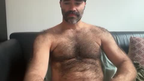 Snapshot of otterboy_1987 chatting on June 27, 3:50 pm Fraser Foxx online show from June 27, 3:50 pm