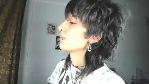 Otto 3 online show from December 16, 12:37 am