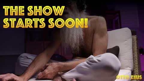 Snapshot of ottozeus chatting on April 22, 2:36 am Otto Zeus online show from April 22, 2:36 am