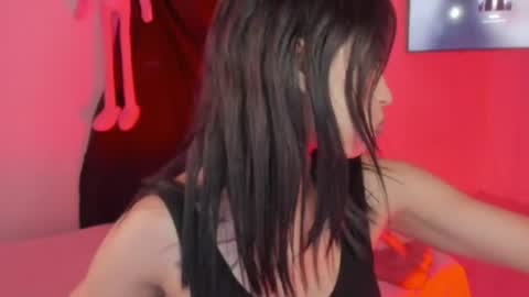 Snapshot of ounla_sweet chatting on August 4, 12:25 am ounla sweet online show from August 4, 12:25 am