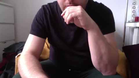  92 online show from February 8, 11:13 am