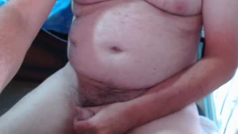 Snapshot of ozzieozzieoi chatting on November 10, 2:10 am HairyolOz online show from November 10, 2:10 am