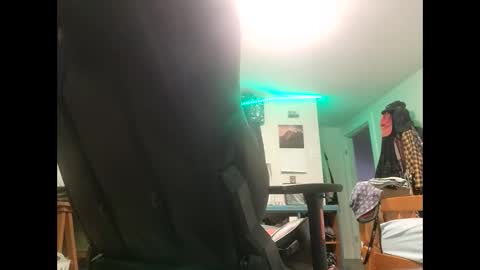 ozzy727 online show from March 16, 1:00 am