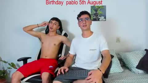 Snapshot of p_jhon chatting on July 13, 1:41 am P online show from July 13, 1:41 am