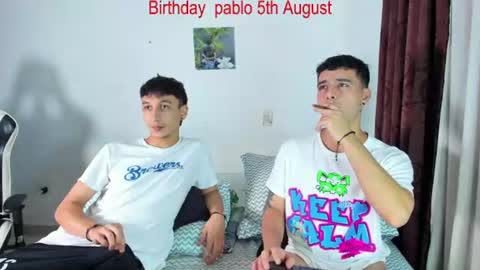 Snapshot of p_jhon chatting on July 20, 3:21 am P online show from July 20, 3:21 am