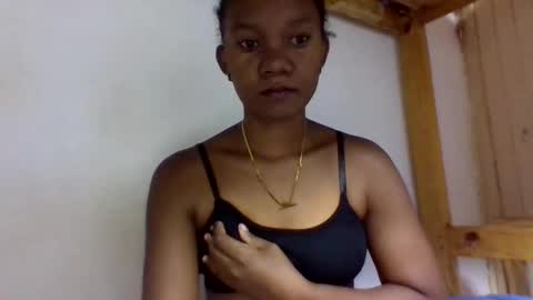 Snapshot of paatriy chatting on March 2, 6:03 am paatriy online show from March 2, 6:03 am