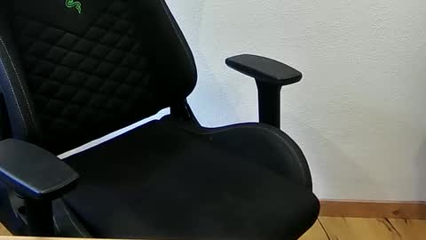 paauljdhd122 online show from April 5, 12:02 pm