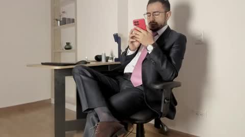 Snapshot of pablo_rincon95 chatting on January 28, 11:49 am pablo rincon95 online show from January 28, 11:49 am