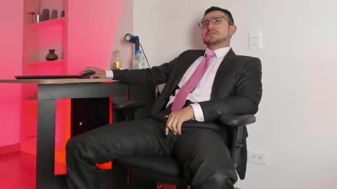 Snapshot of pablo_rincon95 chatting on March 11, 10:51 am pablo rincon95 online show from March 11, 10:51 am