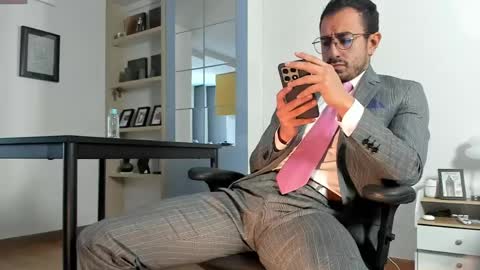 Snapshot of pablo_rincon95 chatting on June 3, 4:34 pm pablo rincon95 online show from June 3, 4:34 pm