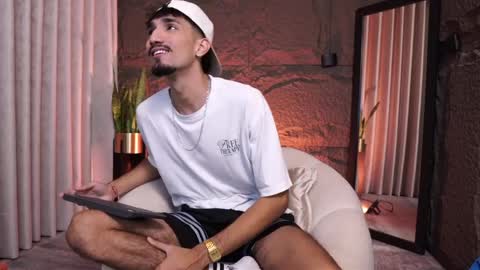 pablo online show from April 1, 3:29 am