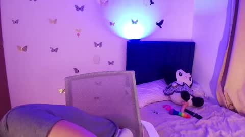 Fernanda online show from November 20, 8:03 am